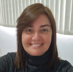 Claudia Ferreira de Barcellos