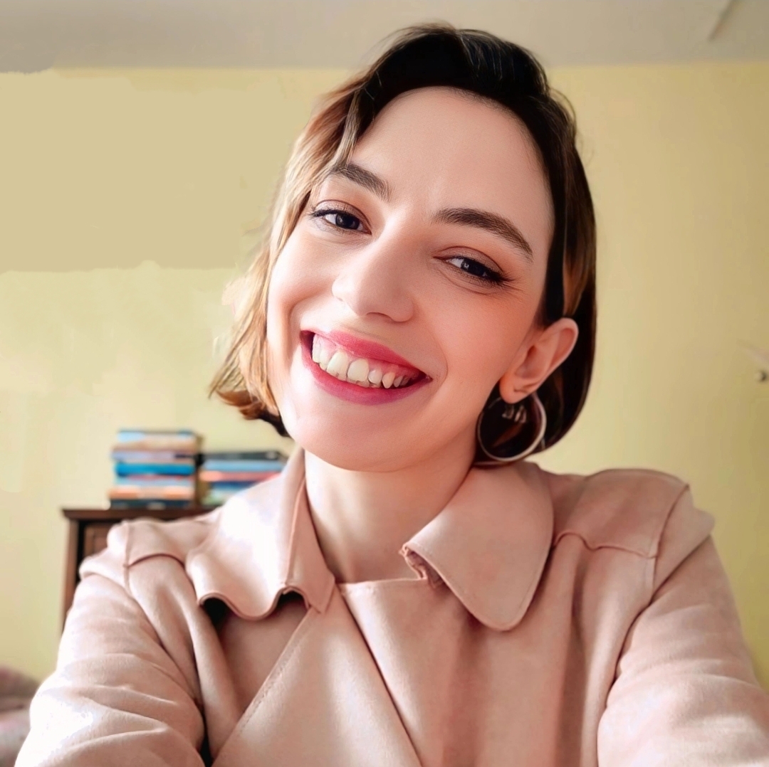 Nadine Fernandez Rago