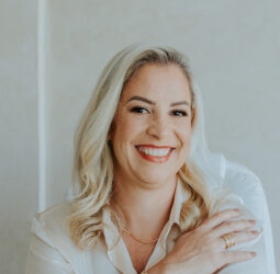 Aline Gonçalves Nogueira Barbosa