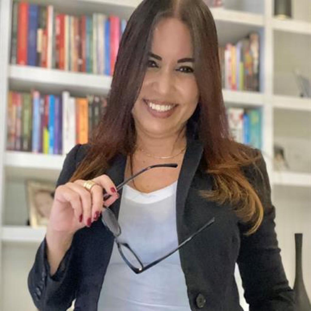 Katia Guimarães Pereira da Cunha