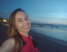 Isabelle Cunha Queiroz